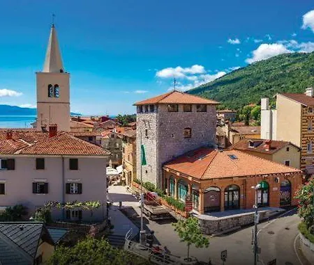 Big Family By Commodore